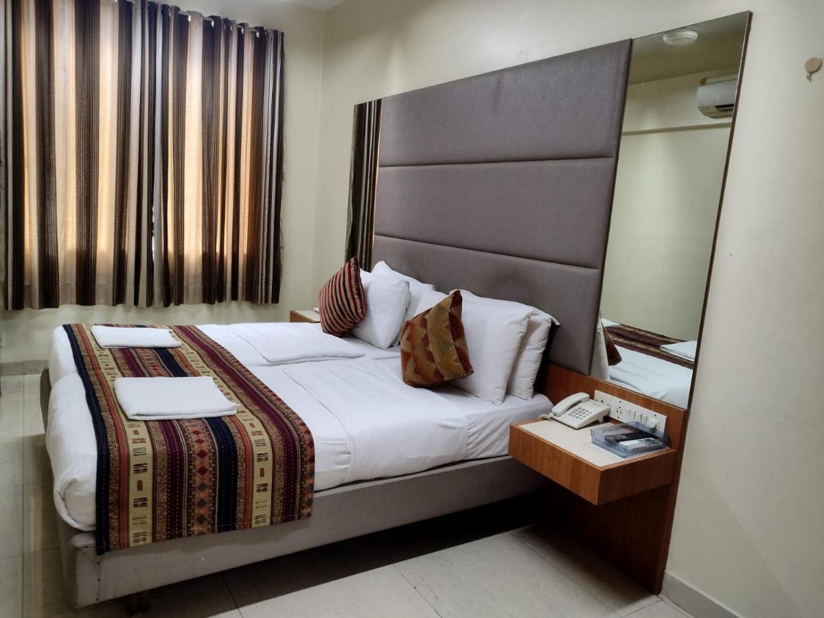 Empire Hotel مومباي المظهر الخارجي الصورة